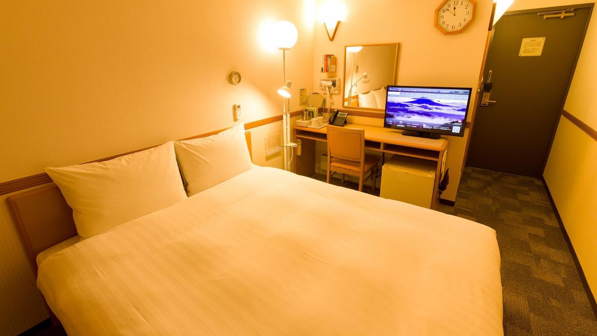 Toyoko Inn Sasebo Ekimae Quarto foto
